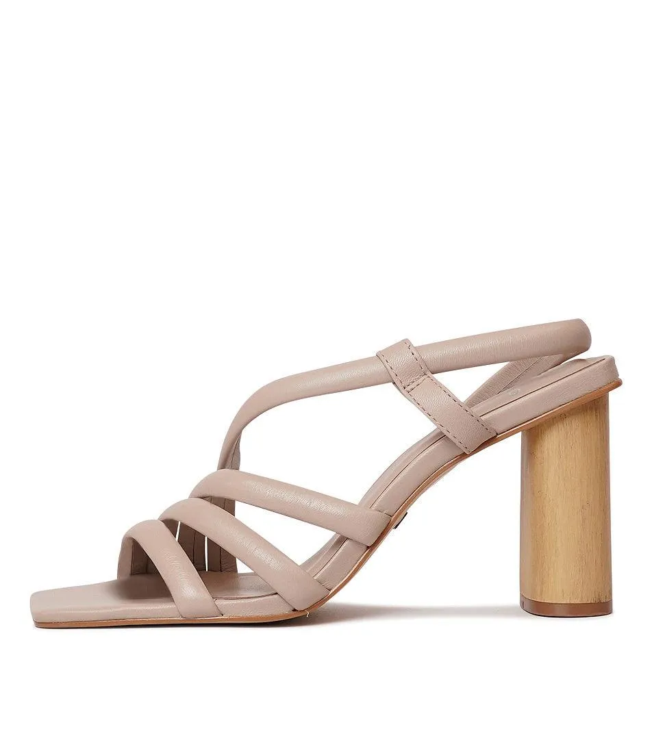 536002 Nude Leather Heels