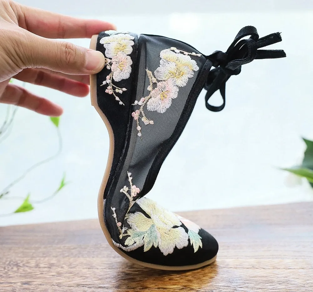 Arisu Flower Embroidery Sheer Ballet Lace-Up Flats - 3 Colors