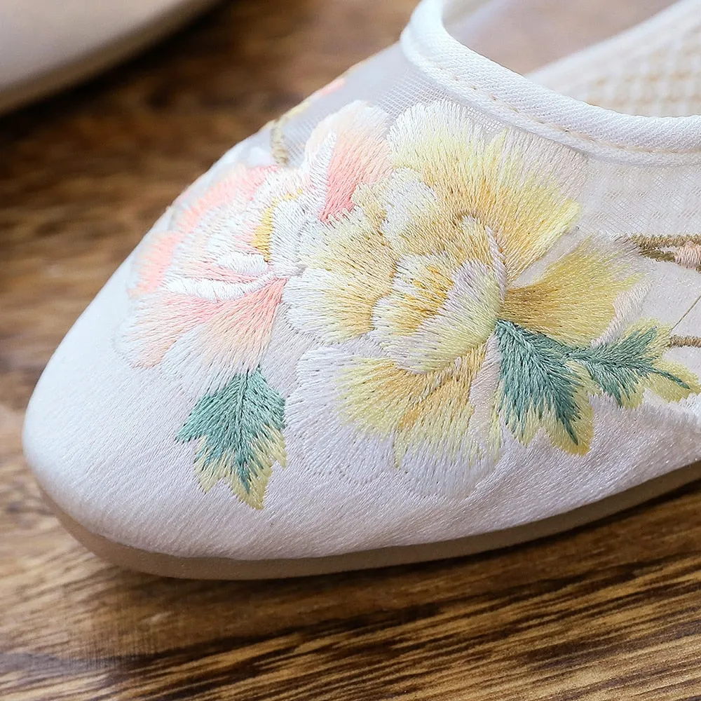 Arisu Flower Embroidery Sheer Ballet Lace-Up Flats - 3 Colors