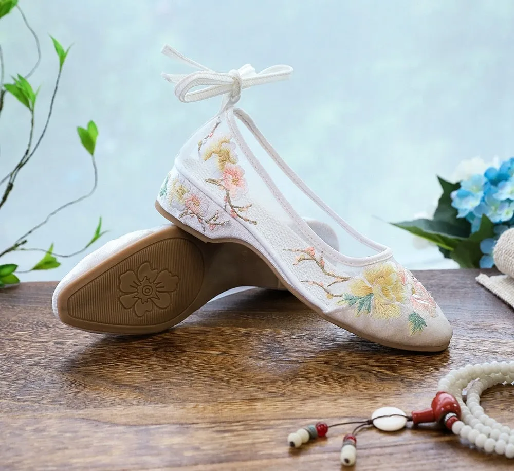 Arisu Flower Embroidery Sheer Ballet Lace-Up Flats - 3 Colors