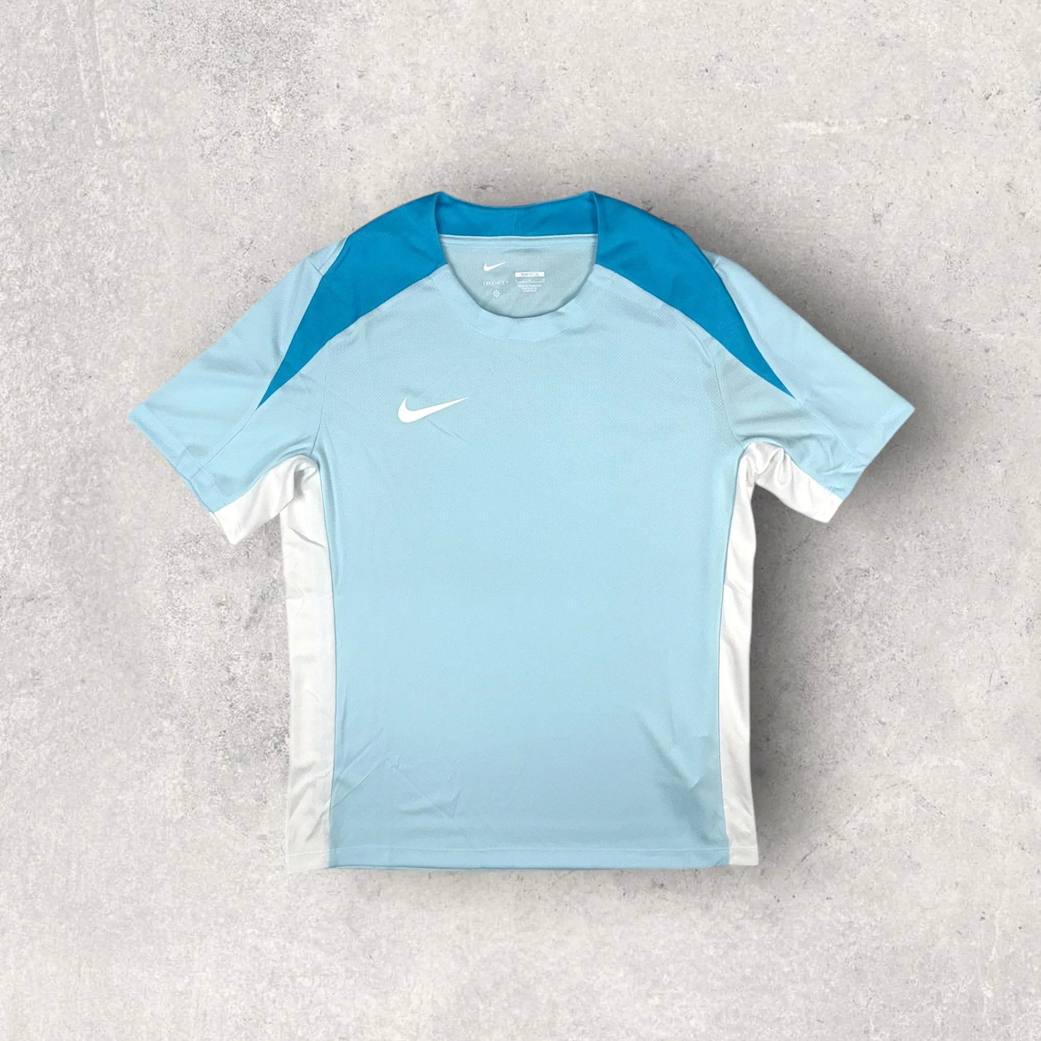 NIKE STRIKE T-SHIRT/SHORT SET - GLACIER BLUE