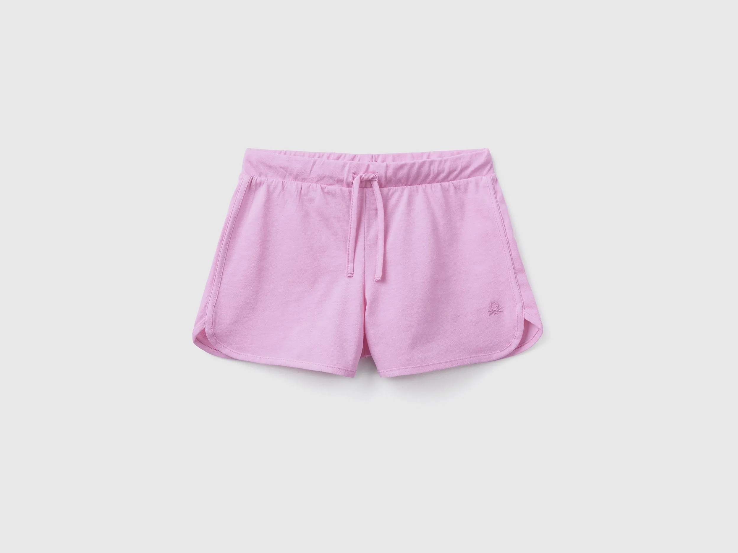 Runner style shorts in organic cotton