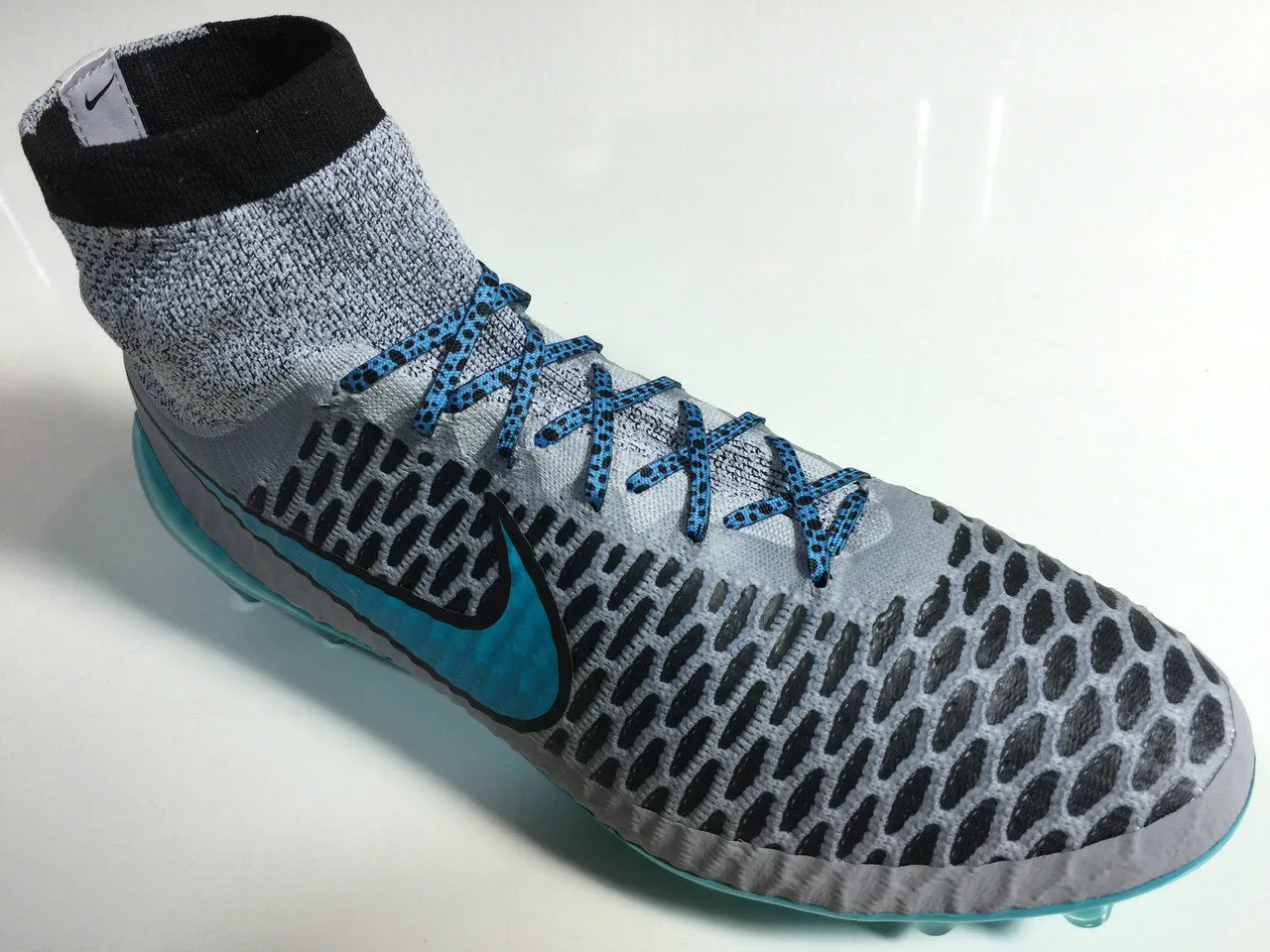 SR4U Laces Light Blue Premium